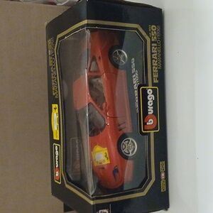 Vintage BBurago 1/18 Diecast 3064 - 1996 Ferrari 550 Maranello - Red - BOXED NEW